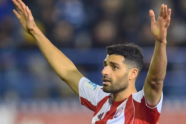 مهدی طارمی پس از گلزنی در یونان: کنار مردم ایران هستم و نمیتوانم گلهایم را جشن بگیرم