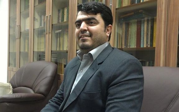 Iranian Teachers' Union: Activist Esmail Abdi Taken Hostage