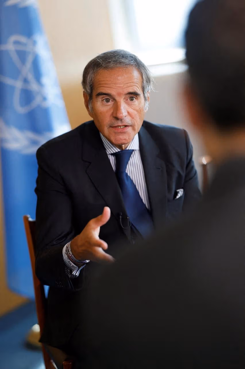 رافائيل غروسي: غياب الاتفاق قد يفرض استخدام القوة ضد إيران