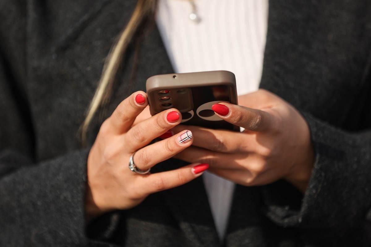 Volunteers abroad deploy tech to pierce Iran's internet iron curtain