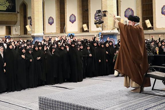 مقام ستاد «فرمان امام»: خامنهای تاکید کرده به زنان باردار گوشت داده شود