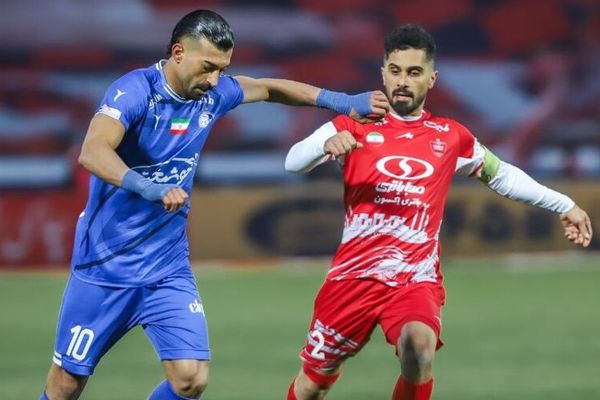 دنیامالی، وزیر ورزش: اراک و شیراز گزینه میزبانی دربی هستند، البته اراک نزدیکتر است