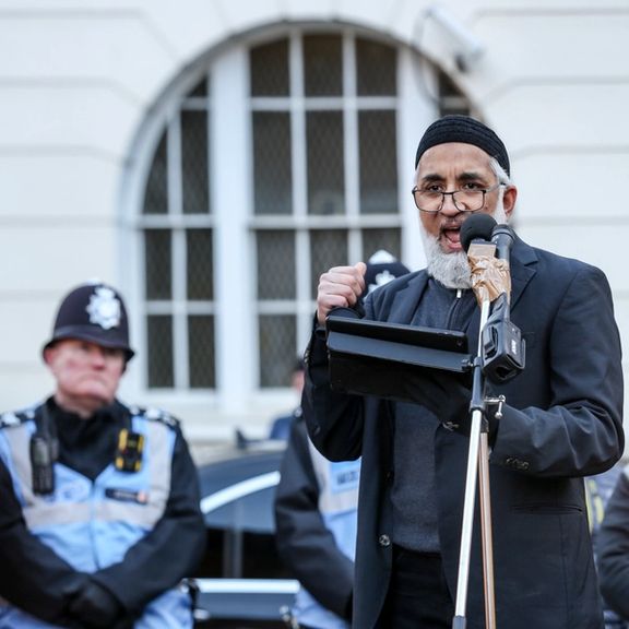 بریتانیا ۱۱۷ میلیون پوند برای حمایت از جوامع مسلمان هزینه میکند