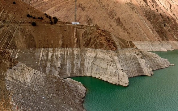 نگرانی از کاهش بیش از ۳۰ درصدی بارشها در ایران