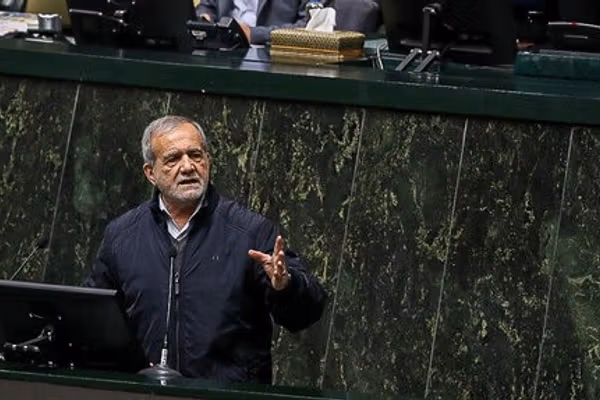 پزشکیان: قوانین پس از انقلاب، وضعیت آب ایران را روز به روز بدتر کرد