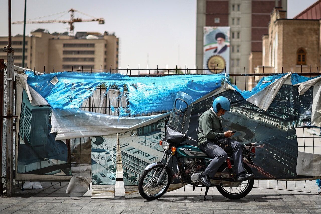 Tehran debates austerity as US targets sanctions lifelines