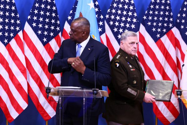 "البنتاغون": وزير الدفاع الأميركي أكد دعم واشنطن لتل أبيب أمام التهديدات الإيرانية