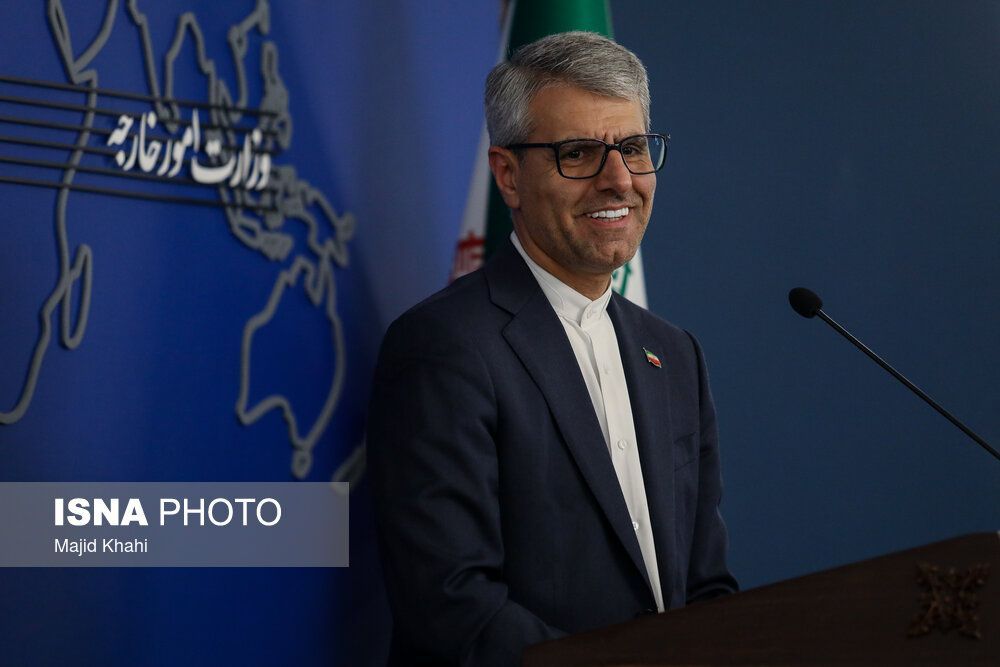 الخارجية الإيرانية: نستخدم الصواريخ لحماية حقوقنا ولم نُنشئ الجماعات الموالية