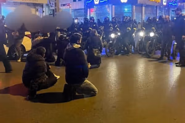 Protesters back in Tehran streets following Trump’s message on sixth day