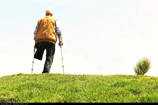 Iranian Wounded War Veteran Sets Himself On Fire Due To Hardship