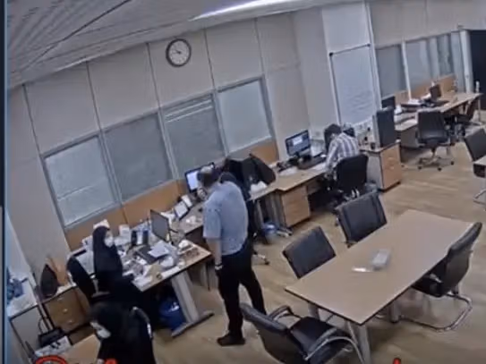 رئيس بلدية طهران: الموساد ومجاهدي خلق وأعداء الثورة وراء الهجوم الأخير على مواقع البلدية