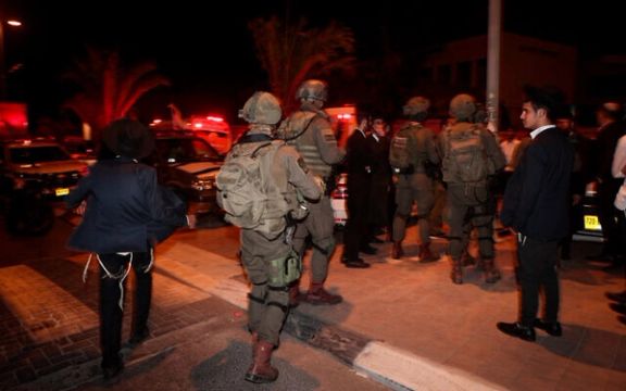 کانال ۱۳ اسرائیل: مقامهای اسرائیلی در پیامی رهبر حماس در غزه را تهدید کردند