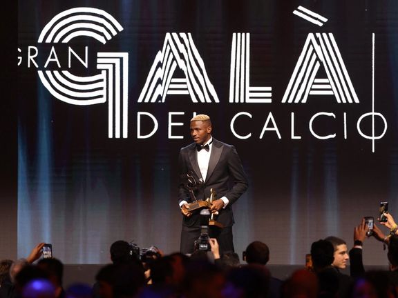 با رای اتحادیه فوتبال ایتالیا؛ ویکتور اوسیمن، برترین فوتبالیست سال ۲۰۲۳ ایتالیا