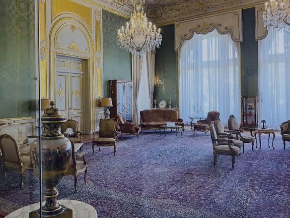 Ahmadinejad Admin, IRGC Accused Of Bagging Missing Carpets At Palace In Tehran