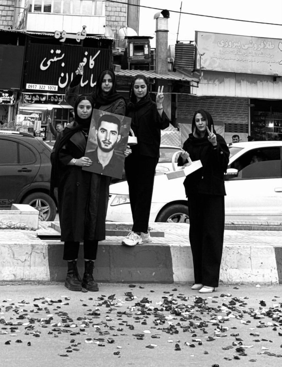 شعارهای ضدحکومتی در مراسم چهلم جان‌باختگان انقلاب ملی در شهرهای مختلف کشور