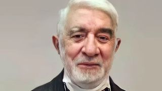 Opposition Figure In Iran Calls For Fundamental Change, New Constitution