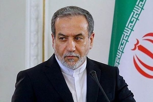 عراقجي: رسالة ترامب حملت تهديدات بالحرب أو مفاوضات لإنهاء التخصيب في إيران