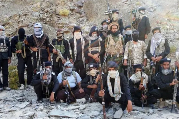 "جیش العدل" المعارض لنظام طهران يؤكد مقتل 12 من أعضائه في هجمات مشتركة بين إيران وباكستان