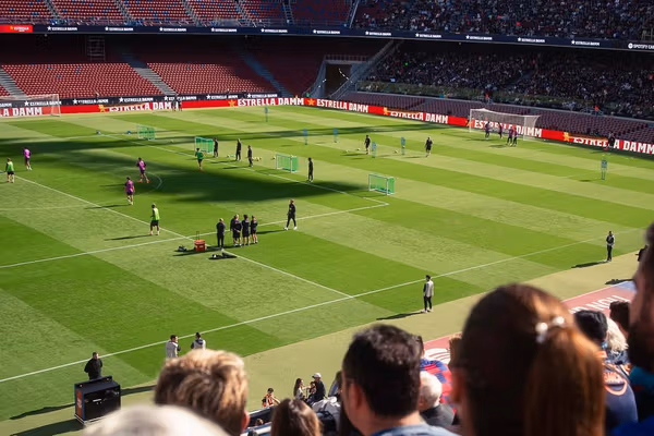 پس از دو سال دوری؛ بارسلونا در بازی با اتلتیک بیلبائو به نیوکمپ بر میگردد