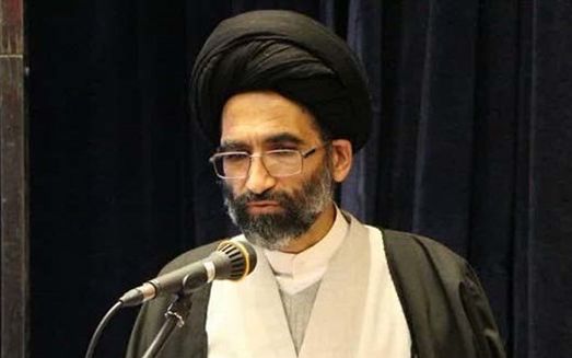 نماینده خامنهای در کاشان: خامنهای رهبر تمام آزادیخواهان جهان است