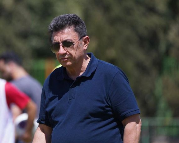 قلعهنویی: نمایندگان «خوشفکر و سلامتمحور» که صدای اقشار مختلف بودند، به تیم ملی کمک کنند