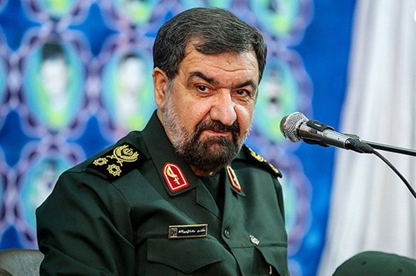 مشاور نظامی خامنه‌ای: بارها گفته بودیم که حمله به لبنان را برنمی‌تابیم