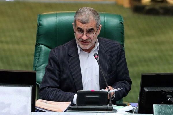 نائب رئيس البرلمان الإيراني: مضيق هرمز تحت سيطرة الحرس الثوري