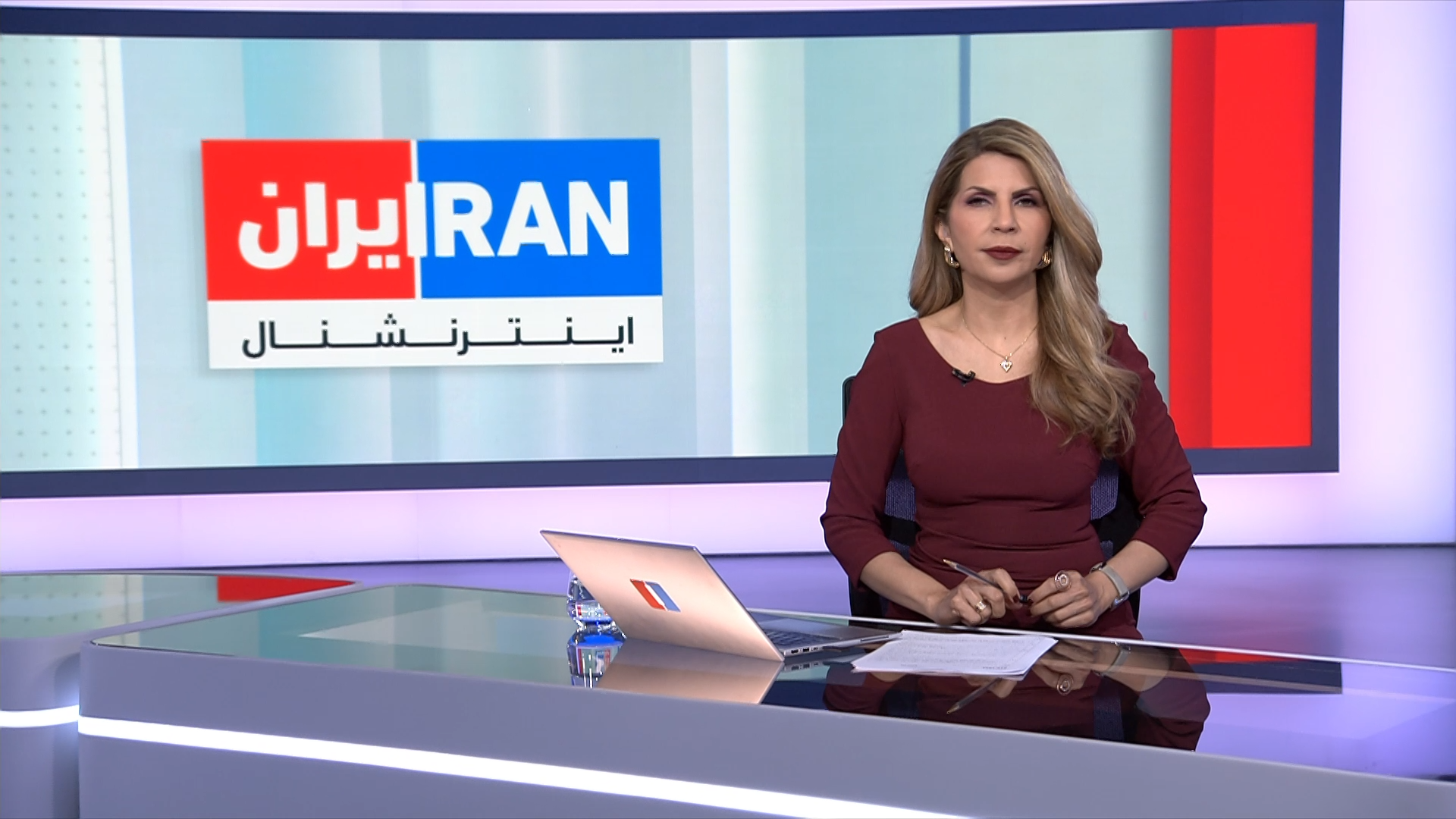 سرخط خبرهای جمعه ۵ دی