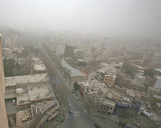 در شهرهای نیمه غربی ایران افزایش آلایندههای جوی و کاهش کیفیت هوا پیشبینی میشود