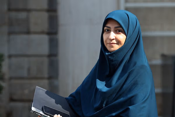 رییس سازمان حفاظت محیط زیست: در صورت نیاز از روسیه برای مهار آتشسوزی جنگلها کمک میگیریم