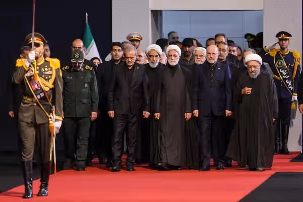 عزرائیل چگونه به نماد انتقام در ادبیات جمهوری اسلامی تبدیل شد؟