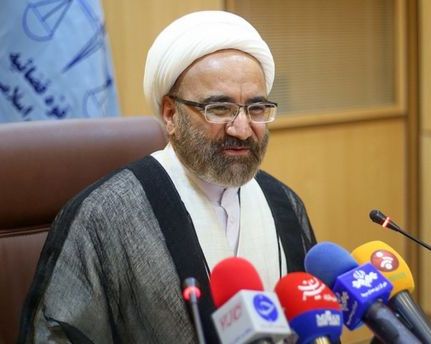 معاون اول قوه قضاییه: شرمنده همکارانمان که با حقوق دو میلیون زندگی میکنند، هستم