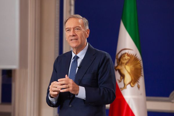 بومبيو: بعد سقوط بشار الأسد.. قد يكون دكتاتور إيران هو التالي