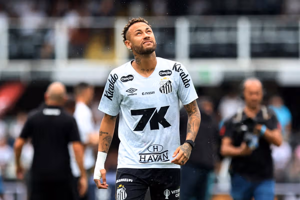 قول نیمار به آنچلوتی: اگر برزیل به فینال جام جهانی ۲۰۲۶ برود، حتما گل میزنم