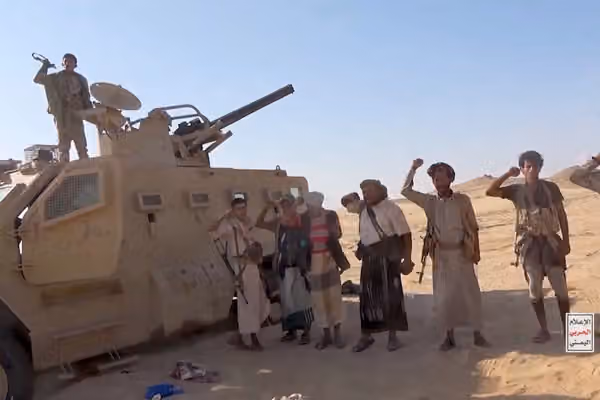 US officials met Iran-aligned Houthis in Oman - Reuters