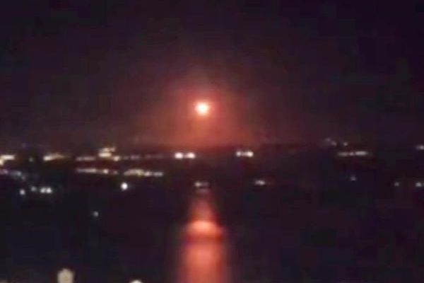 قصف إسرائيلي لمواقع ميليشيات إيرانية في سوريا يخلف 6 قتلى و7 مصابين
