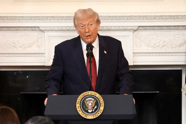 ترامب: العراق أصبح بلدًا مختلفًا تمامًا منذ أن دمرنا المنشآت النووية الإيرانية