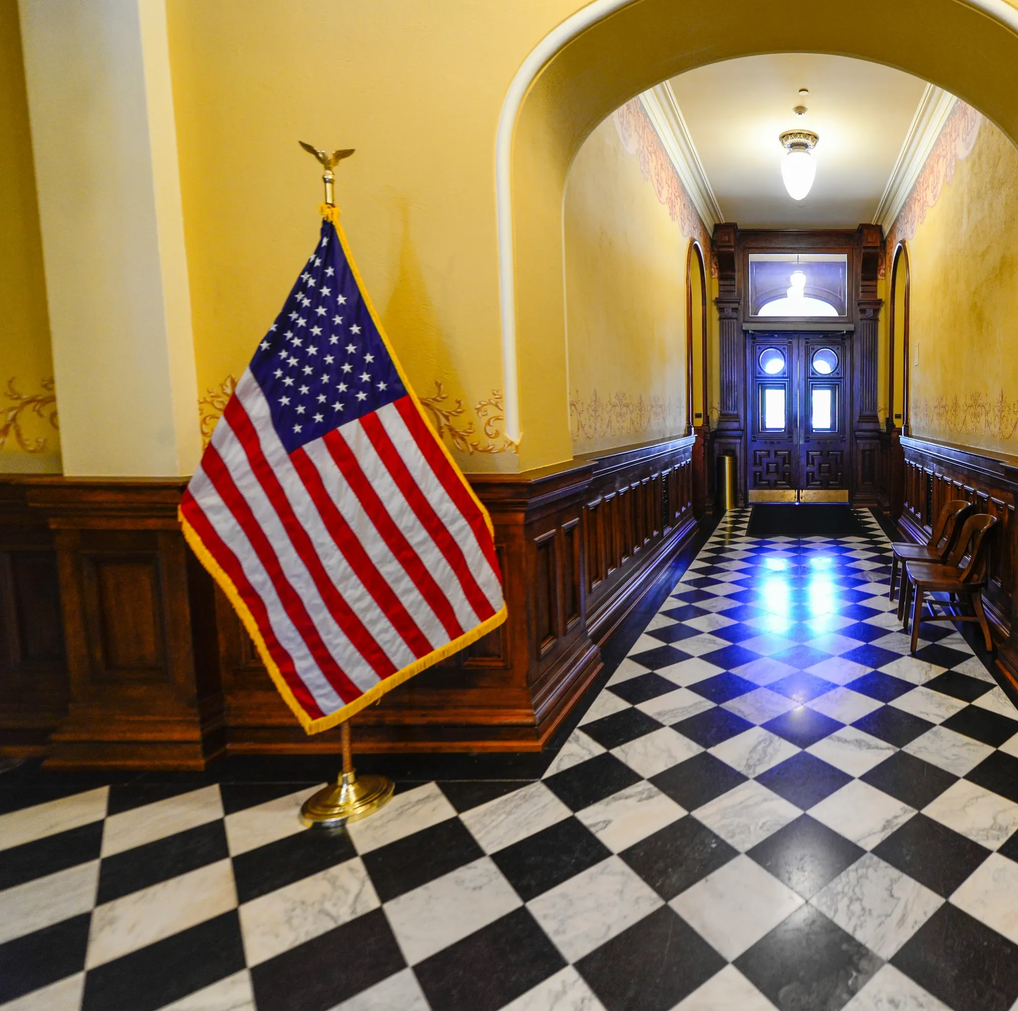 وزارت خارجه آمریکا یک مقام ایرانی خود را پس از مناقشات بر سر جنگ غزه اخراج کرد