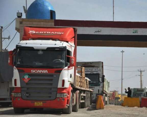Protesters force the Iran-Iraq border crossing at Shalamcheh to reopen.