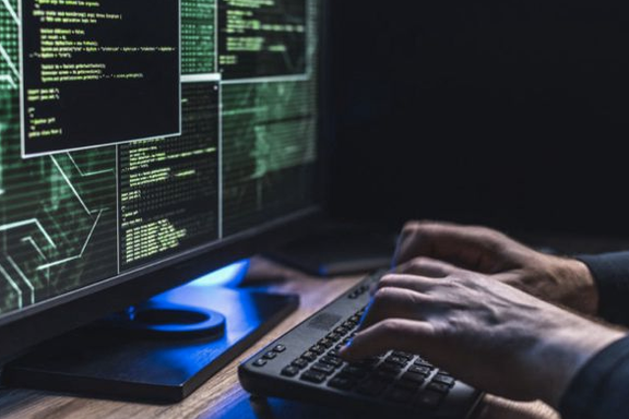 وزارت دادگستری و بازرگانی آمریکا علیه سرقت فناوری به ایران، روسیه و چین تشکیل پرونده دادند