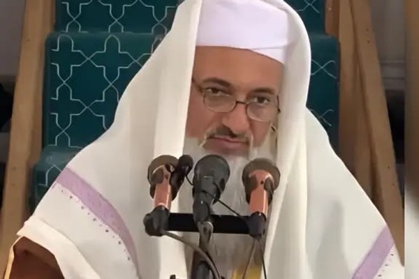 مقتل إمام وخطيب الجمعة لأهل السنة في شرق إيران برصاص مسلحين مجهولين