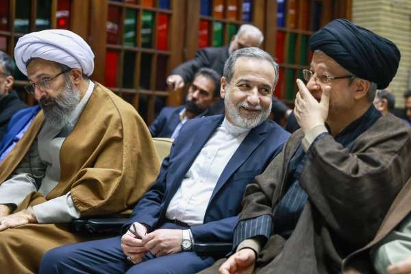 Hope and hedge: Tehran braces for decisive Geneva talks