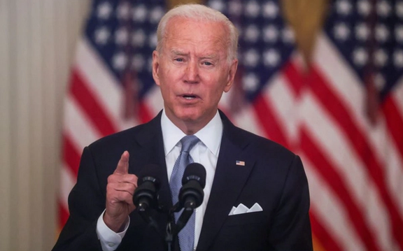 الرئيس الأميركي يمدد "حالة الطوارئ الوطنية" ضد إيران لعام آخر