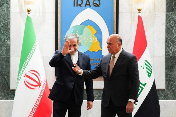 وسط توقعات بإحياء "آستانه".. عراقجي يزور بغداد والدوحة لمناقشة تطورات الصراع السوري