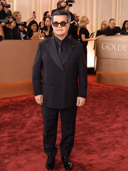 Jafar Panahi says Iran targeting artists to cover up massacre