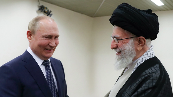 پوتین انفجار در بندر رجایی را به خامنهای تسلیت گفت