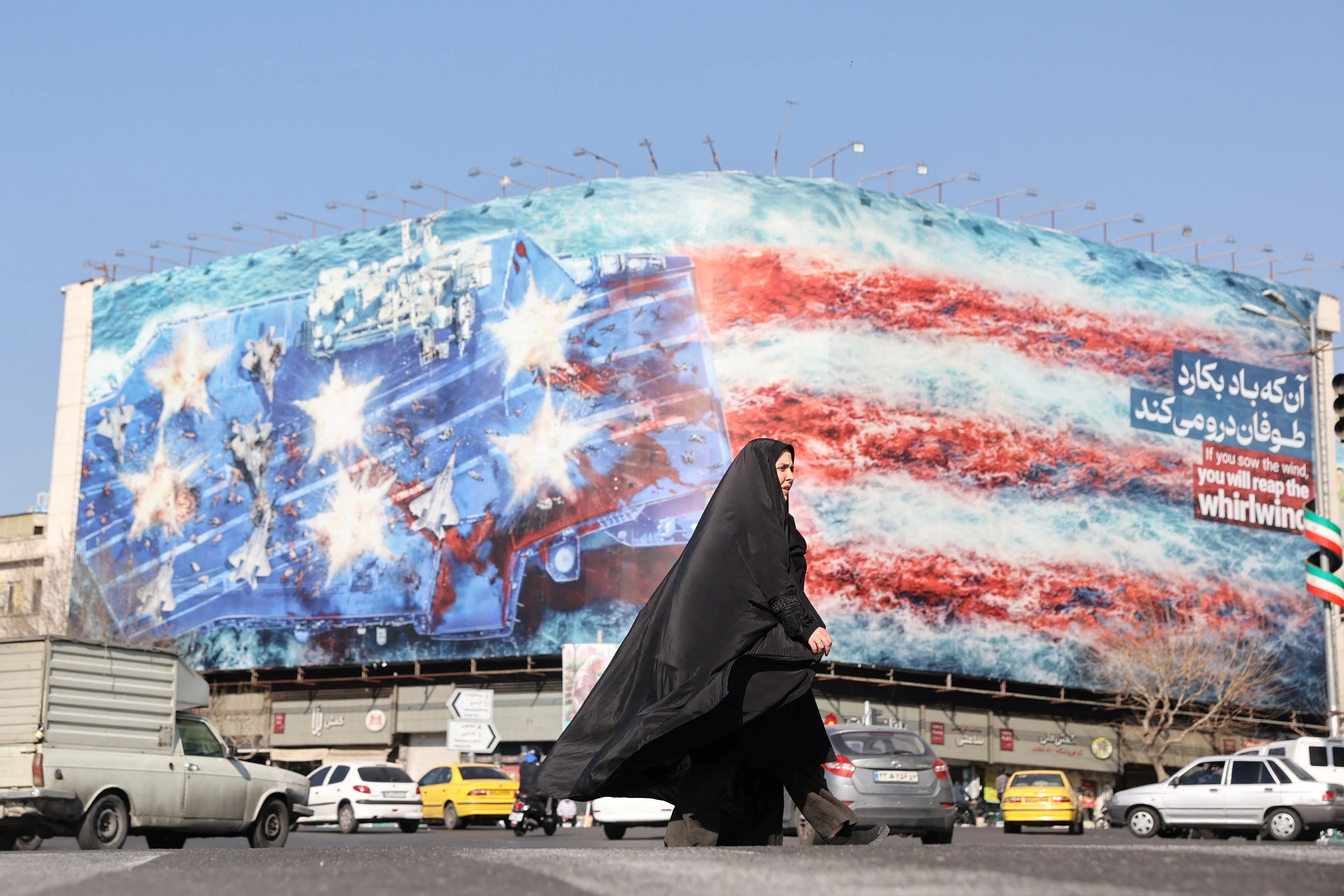 گزارش نیویورک تایمز و پولیتیکو درباره سیاست ترامپ در قبال تهران و جدایی واشینگتن از اروپا