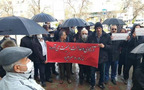 شورای هماهنگی تشکلهای صنفی فرهنگیان: سرکوب معلمان و فعالان صنفی ادامه دارد