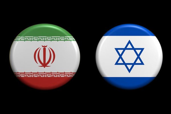 إعلام إسرائيلي: الباكستانيان المعتقلان في أثينا تقاضيا أموالاً من إيران لأعمال إرهابية
