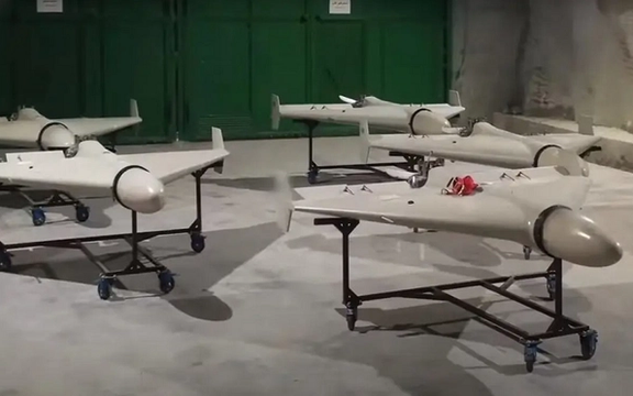 وال استریت ژورنال: ایران در حال بدل شدن به صادرکننده بزرگ تسلیحات کمهزینه است